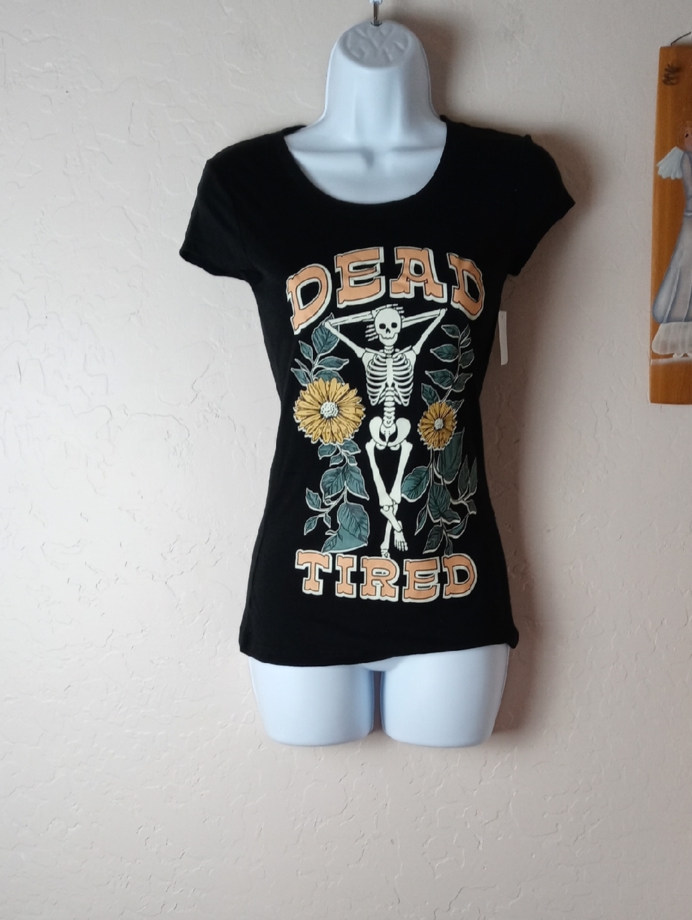 NWT Wound Up Dead Tired Black Graphic Tee with Skeleton & Sunflower Design